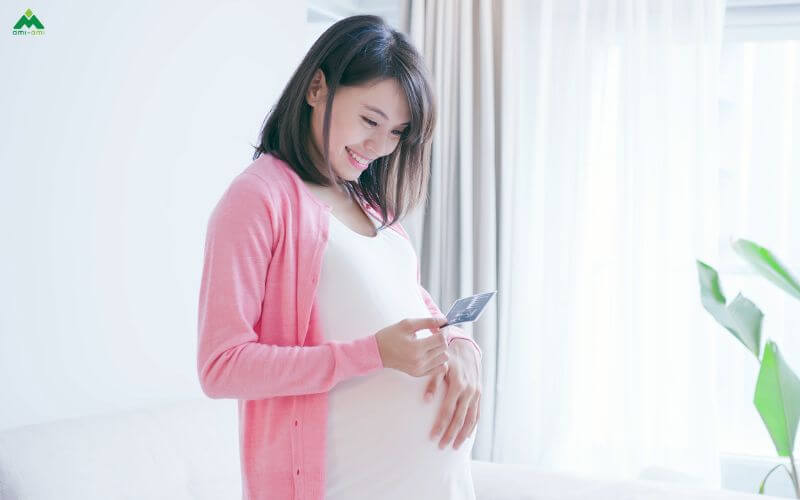 Phụ nữ mang thai cần tránh nhiều loại tinh dầu có thể gây co bóp tử cung