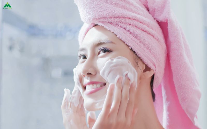 Quy trình chăm sóc da mặt sau sinh đơn giản