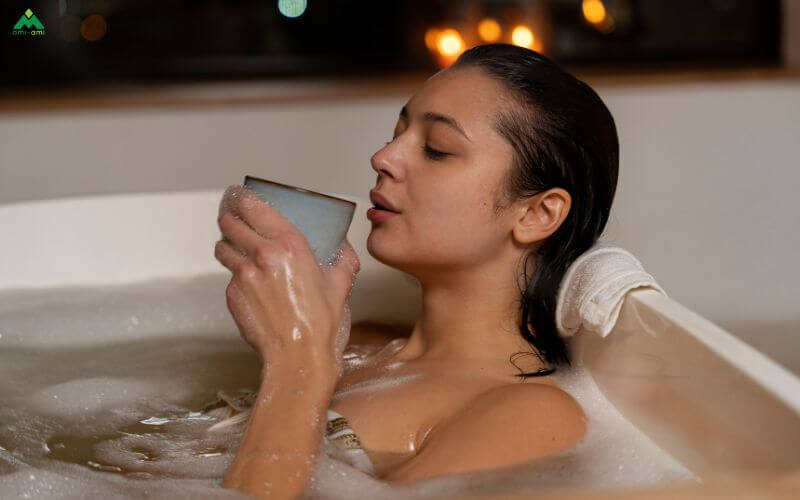 Vì sao giới trẻ đang quay lại với xông thảo mộc?
