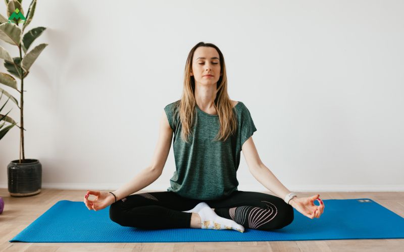 Kết hợp xông thảo mộc với thiền – yoga tạo hiệu quả sâu hơn