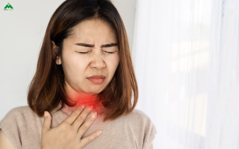 Những dấu hiệu và triệu chứng phổ biến của viêm họng