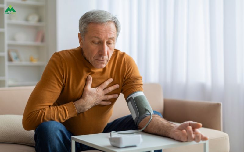 Các tác hại thường gặp khi ngâm chân sai cách