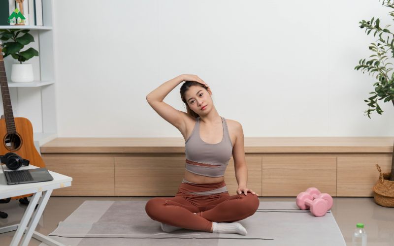 8 Bí quyết giảm đau vai gáy nhẹ nhàng tại nhà