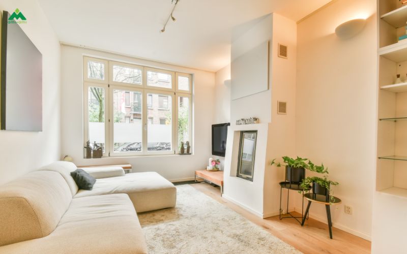 Chọn thời điểm và cách đi khắp nhà (từ trên xuống dưới, từ trong ra ngoài)