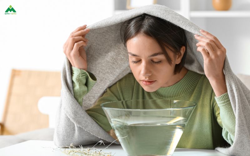 Xông mặt bằng lá trà xanh có thể gây kích ứng da không?
