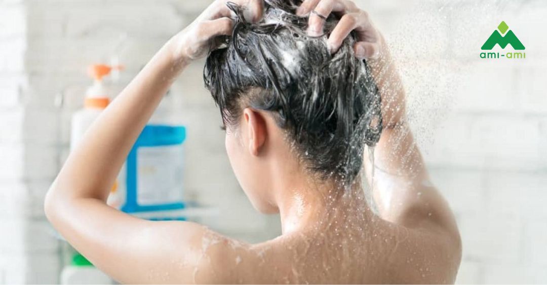 Gội đầu sau sinh có ảnh hưởng gì không?