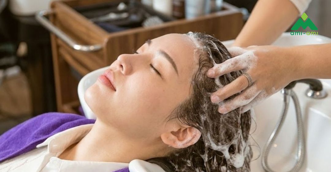 Cách gội đầu tốt nhất cho sản phụ sau sinh