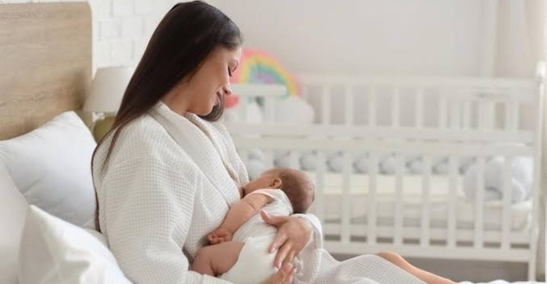 Ở cữ đúng cách: Bí quyết giúp mẹ phục hồi khoa học 4 Những điều mẹ cần kiêng khi ở cữ sau sinh